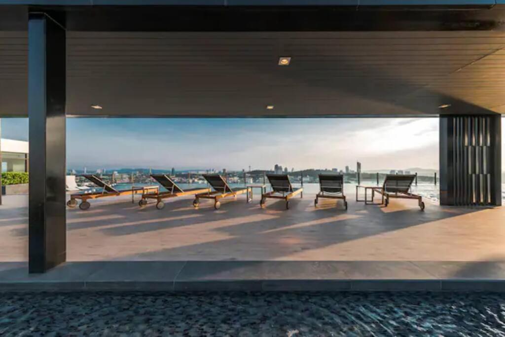 The Base Central Pattaya 2Bed King&Queen Sky Seaview & Infinity Pool Kültér fotó